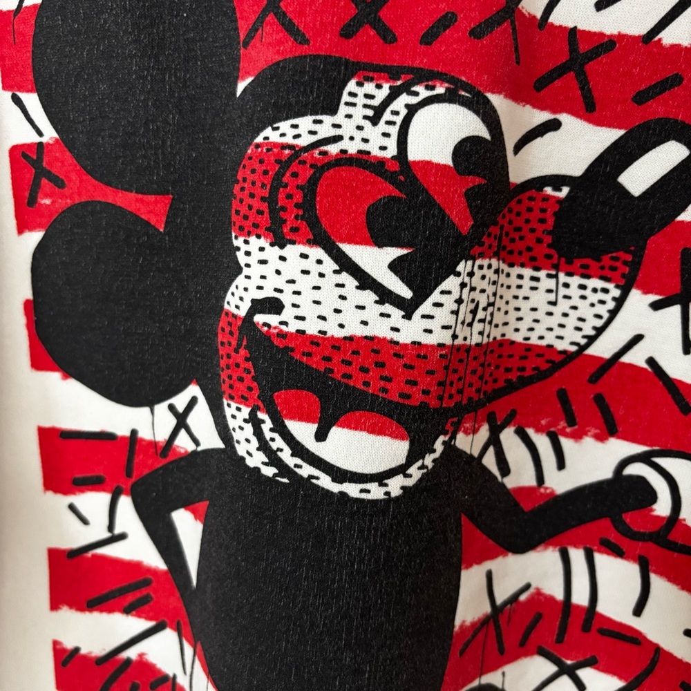 H&M x Mickey Mouse x Keith Haring Men's off white Beige Pullover Hoodie sweater - Picture 10 of 10
